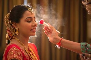 Read more about the article How to Book a Reliable Makeup Artist for Your Destination Wedding