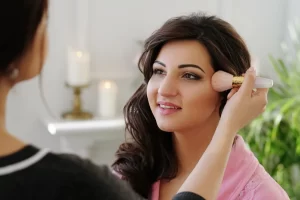Read more about the article Pre-Wedding Makeup Trials: Why They’re Essential for Destination Weddings