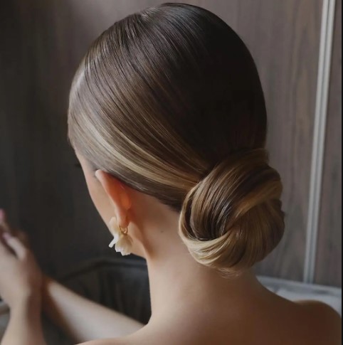 Low Bun Hairstyle for Wedding | Wedding & Bridal Hairstyles Trending This Season